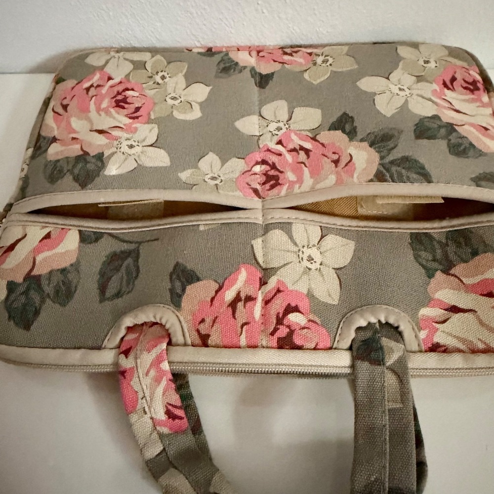 Kayond Floral 13" Floral Rose Print Gray Pink Laptop Bag